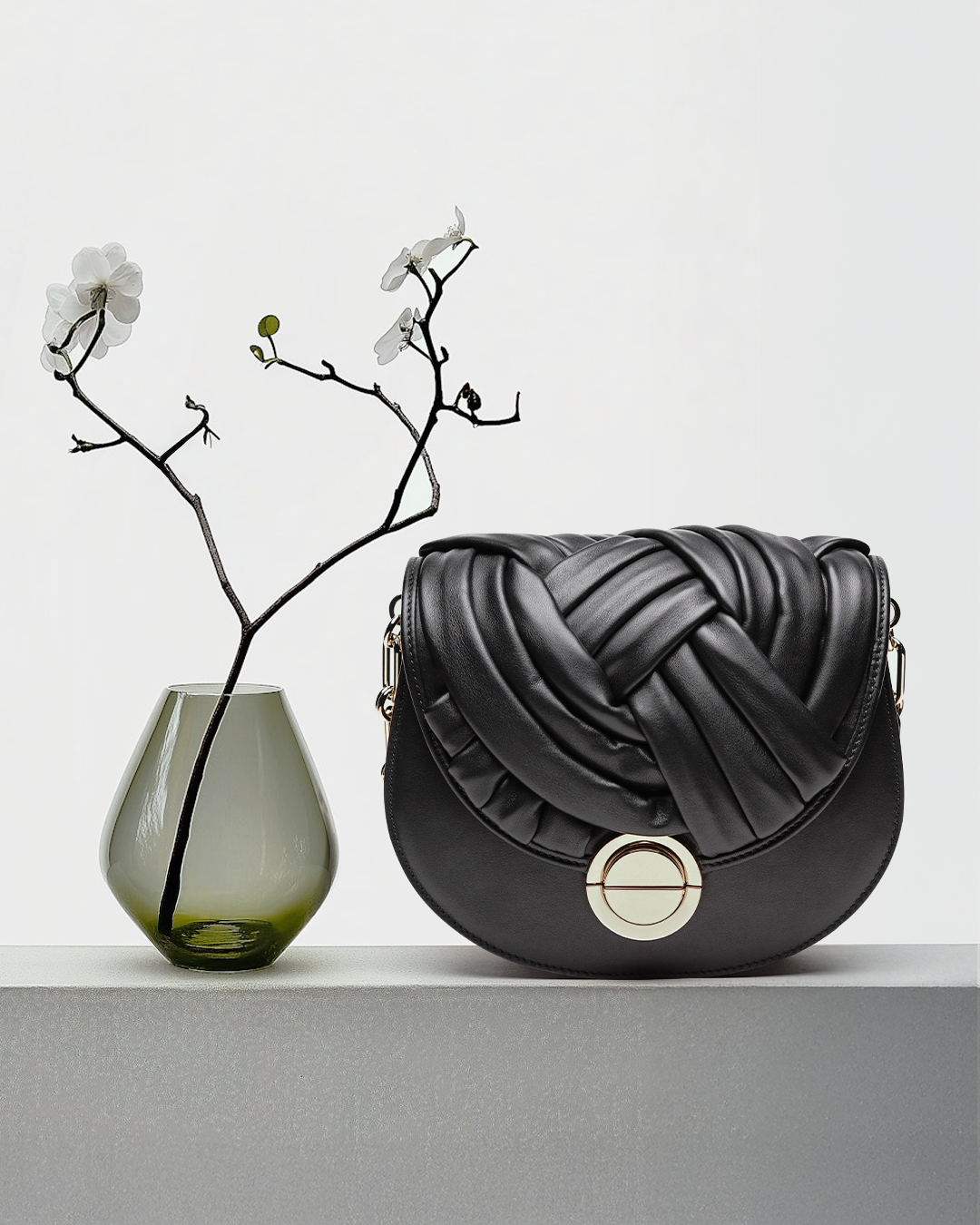 ALMA | Borsa intrecciata in pelle | Nera