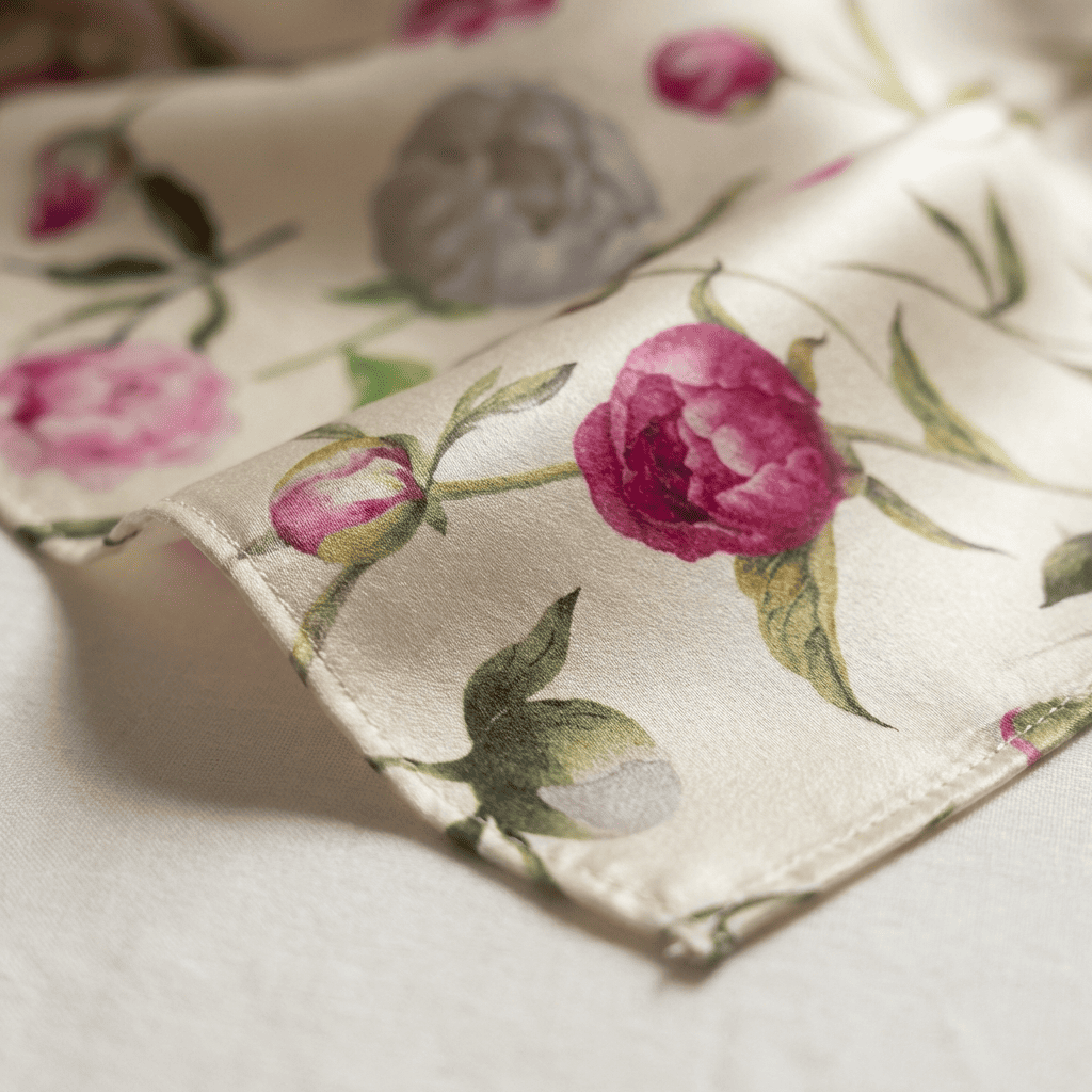 Foulard in Seta Rose – Stampa Floreale