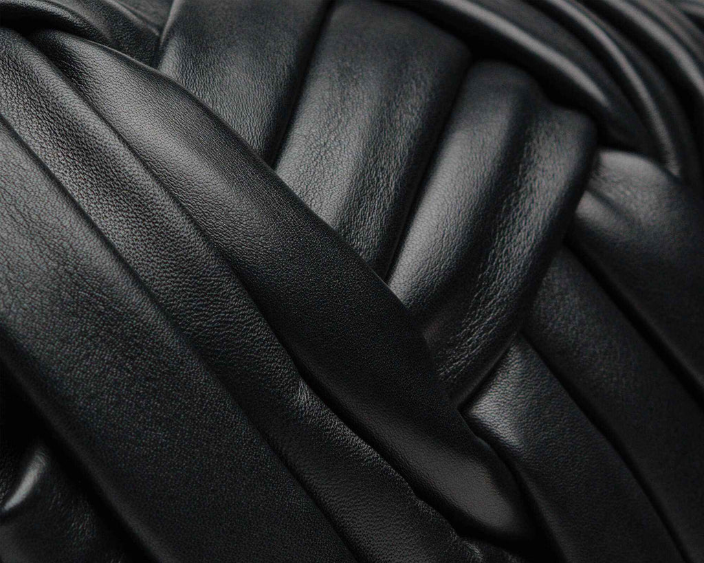 ODYSSEY | Woven leather bag | Black